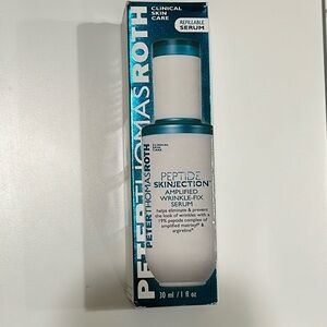 NIB Peter Thomas Roth Peptide Skinjection serum 1oz